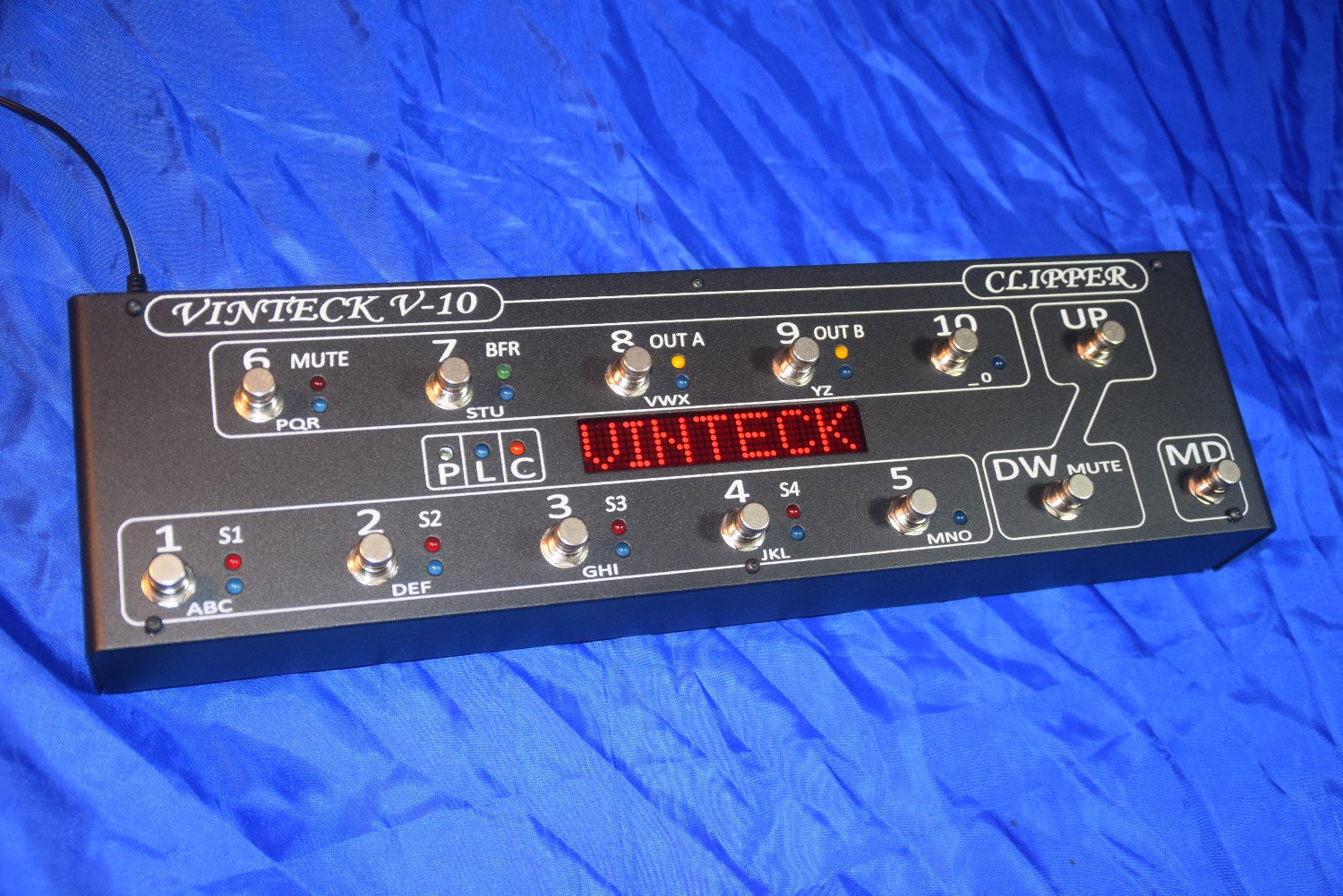 Vinteck V-10 CLIPPER